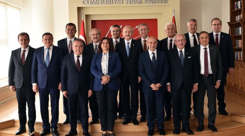 CHP'li 11 büyükşehir belediye başkanından ortak bildiri